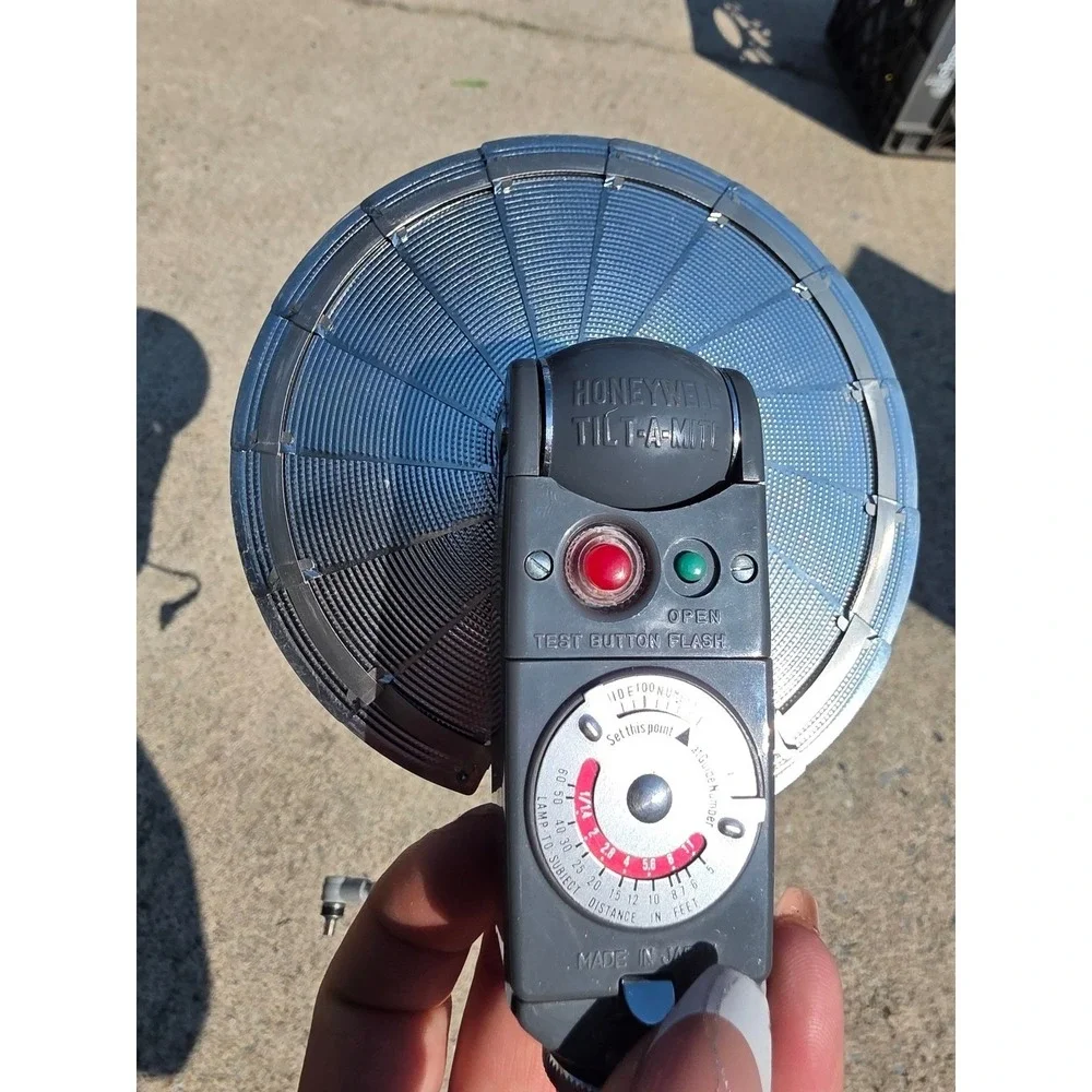 Honeywell Tilt-A-Mite Vintage Folding Fan Flash Unit Made in Japan Grey Silver